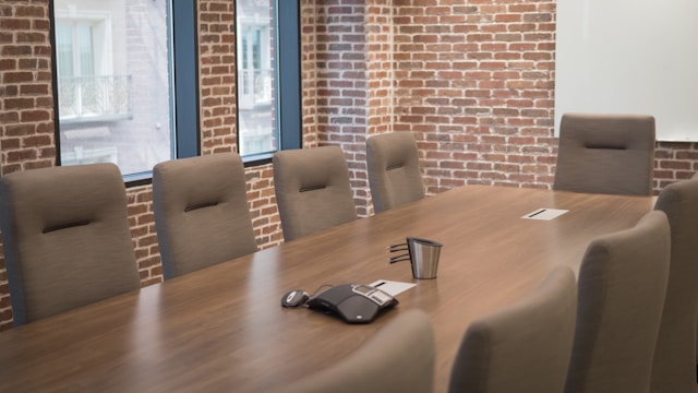 Vergadertafel op maat